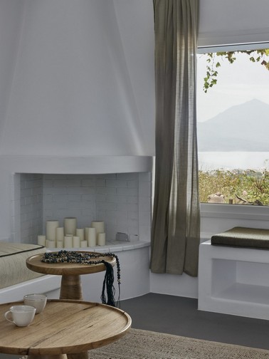 Deluxe Apartment with Sea View (2-4 persons)