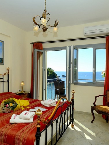 Deluxe Double Room with Sea View