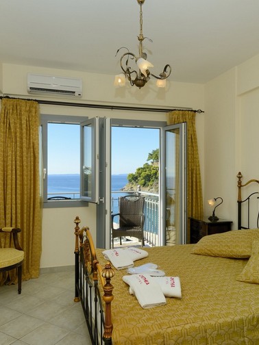 Deluxe Double Room with Sea View