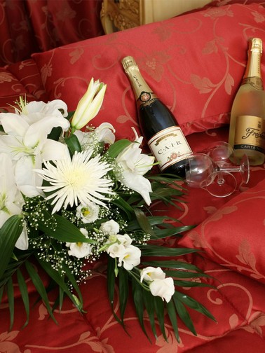Deluxe Suite (2-5 persons)