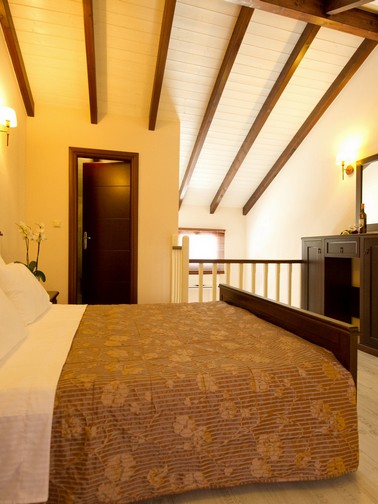 Executive Grand Maisonette (6-7 persons)