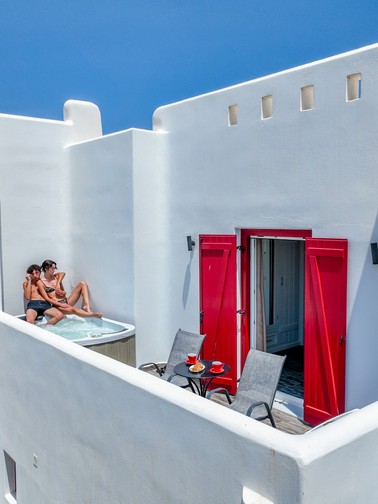 Villa with sea view - Red (10 persons)