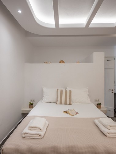 Villa with sea view - Red (10 persons)