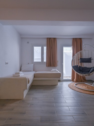 Villa with sea view - Red (10 persons)