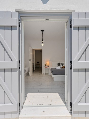 Villa with pool view - Yellow (6 persons)