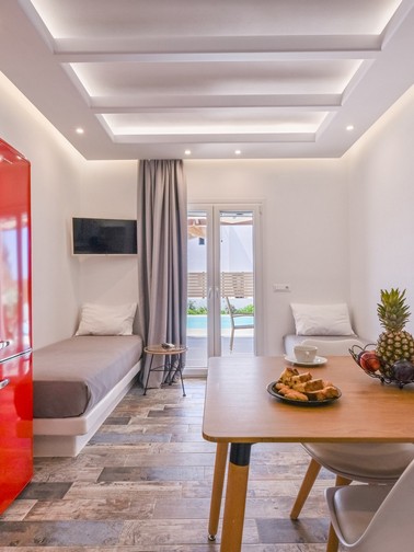 Villa with private pool (10 persons)