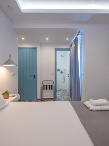 Villa with private pool (10 persons)