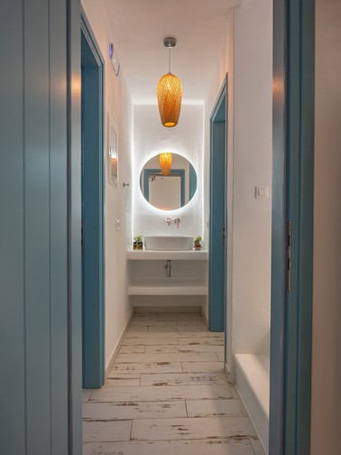 Villa with private pool (9 persons)