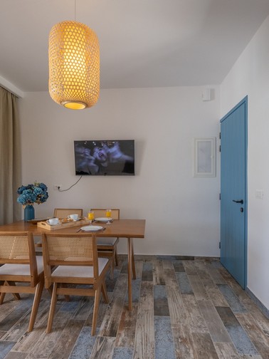 Villa with private pool (8 persons)