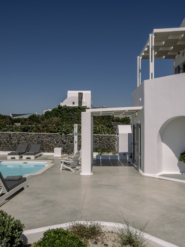 Pool area