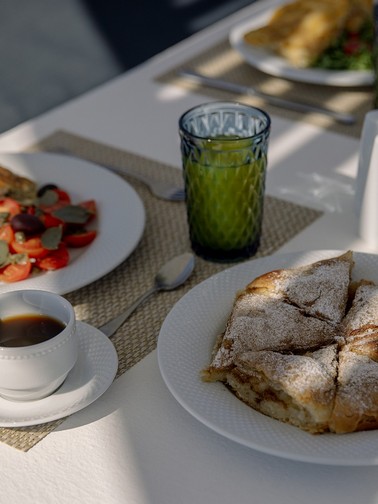 Breakfast