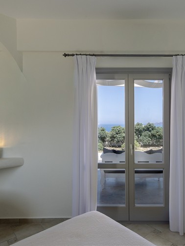 Master Bedroom access to terrace (ground floor)