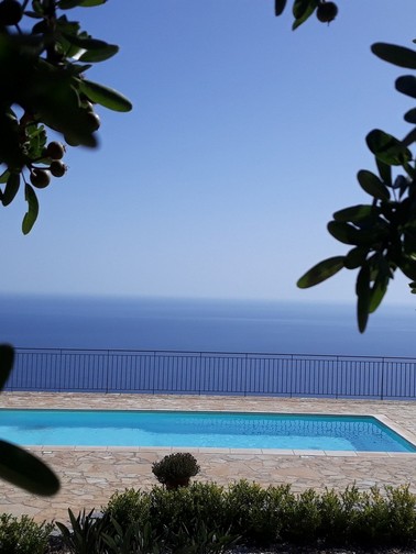 Swimming pool overlooking the sea
