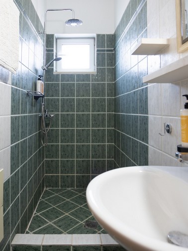 Small bathroom with shower