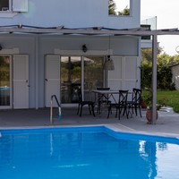 Aris Villa (6 persons)