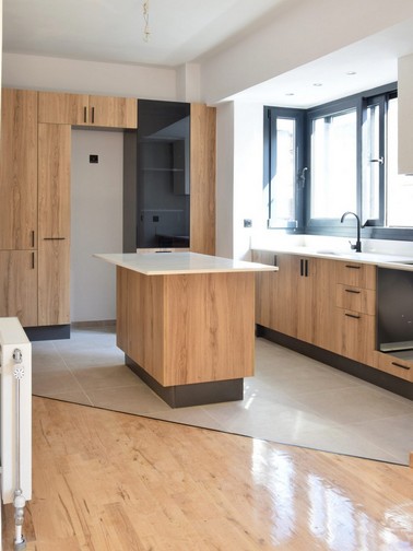 Apartment Buidling, Porfiras 8, Anavros, Volos