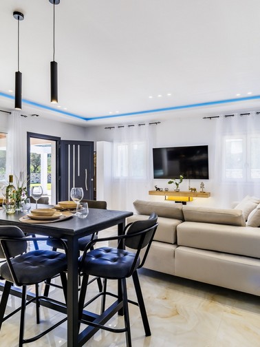 Indoor sitting area and dining table