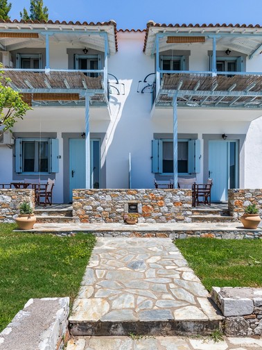 Beach-front Studio (2 persons)