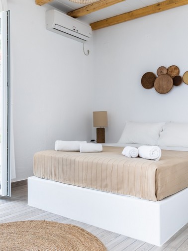 Cozy Double Room - partial sea view