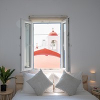 Queen Deluxe (2 persons)